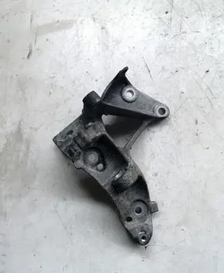 Ford C-MAX I Generator/alternator bracket 9653249480