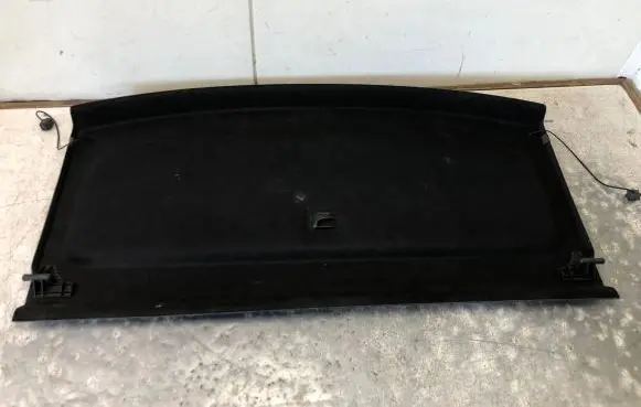 Volkswagen Golf V Parcel shelf 1K6867709