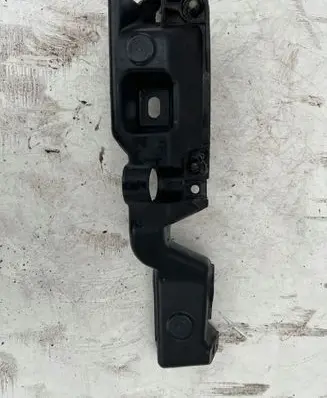 Renault Scenic III - Grand scenic III Front bumper mounting bracket 631236764R