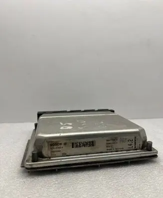 Volvo S80 Engine control unit/module 0281010319 08677708A 28SA5360