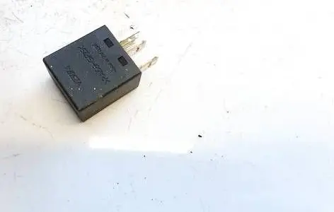 Iveco Daily 40.8 Other relay 500326610