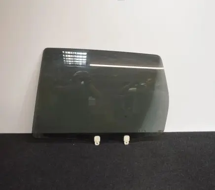 Mitsubishi Outlander Rear door window glass
