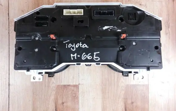 Toyota RAV 4 (XA50) Speedometer (instrument cluster) 83800-RAV4-V