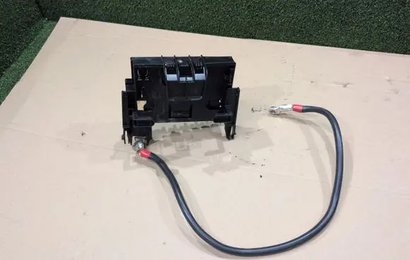 Man TGE 1gen Positive cable (battery) 7C0915345A