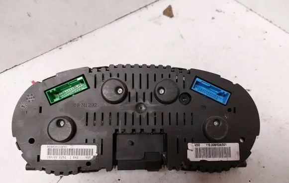Seat Ibiza III (6L) Speedometer (instrument cluster) 6K0920850 88311292 1901000252
