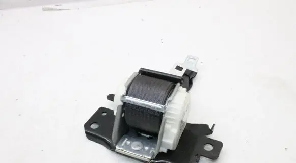 Cadillac Escalade Rear seatbelt 23114935