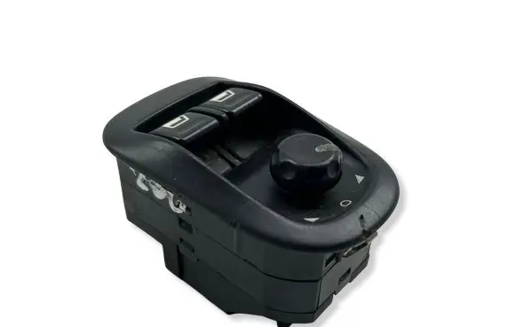 Peugeot 206 Electric window control switch 