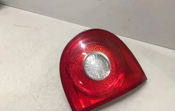 Volkswagen Golf V Tailgate rear/tail lights