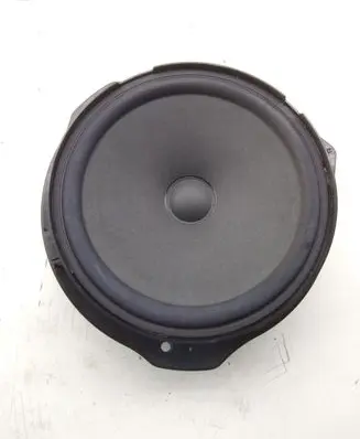 Mercedes-Benz C W204 Front door speaker