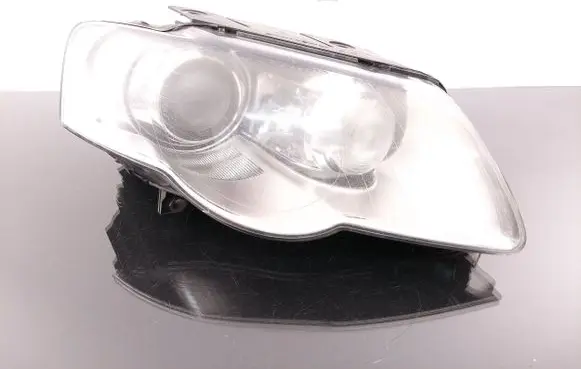 Volkswagen PASSAT B6 Headlight/headlamp 3C0941752D