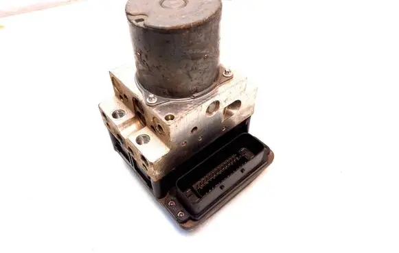 BMW 5 F10 F11 ABS Pump 6795521 6795519
