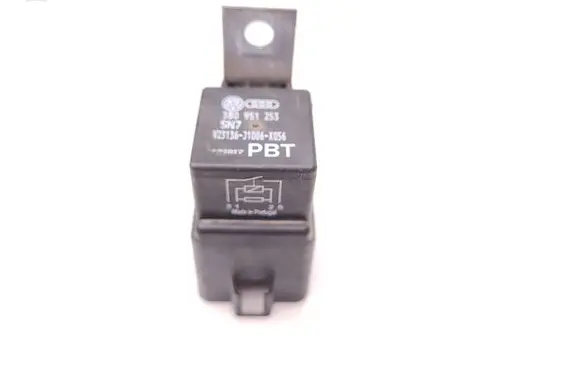 Man TGE 1gen Other relay 3B0951253 V23136J1006X056