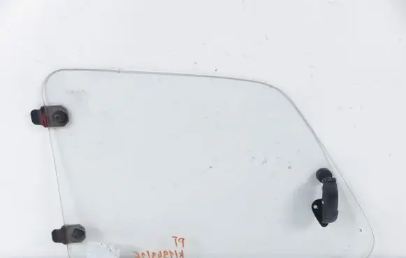 Fiat 126 Rear side window 