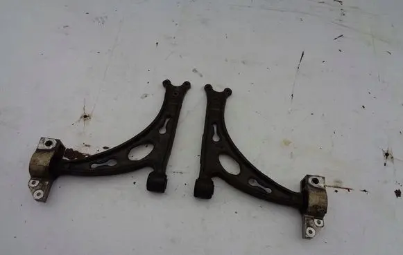 Mercedes-Benz C AMG W205 Front lower control arm/wishbone
