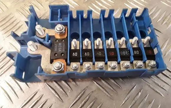 BMW X5 E53 Fuse module 8387543