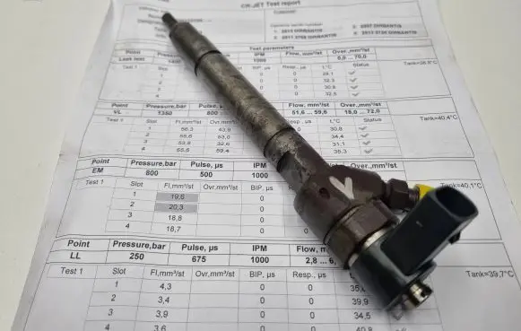 Mercedes-Benz G W461 W463 1st Gen Fuel injector A6280700487 6280700487