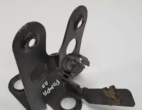 Volkswagen Golf V ABS pump bracket 1K1614235B