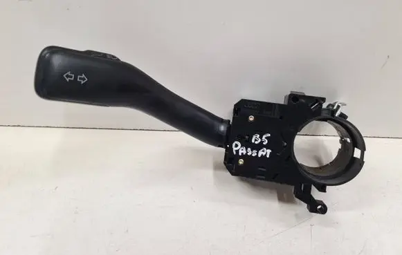 Volkswagen PASSAT B5 Indicator stalk 8L0953513 311384 202705