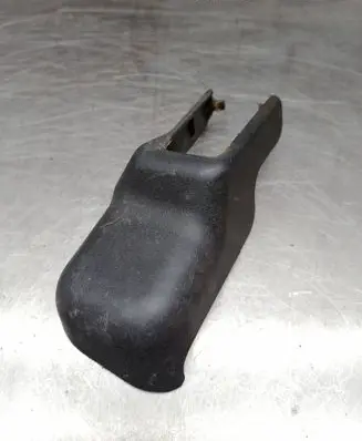 Subaru Impreza II Front driver seat rail trim 64115FE250