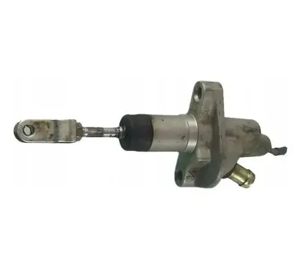 Nissan Primera Clutch slave cylinder 