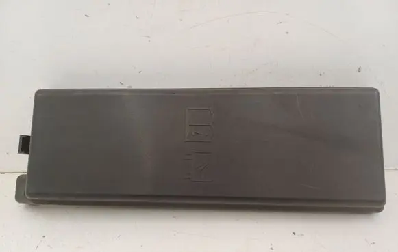 Land Rover Discovery 4 - LR4 Battery box tray cover/lid GH2214K016EA