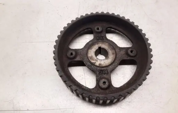 Mitsubishi Galant Fuel pump gear (pulley) 
