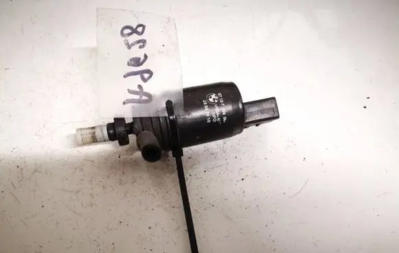 BMW 1 E81 E87 Windscreen/windshield washer pump 67127199567 67.12-7199567