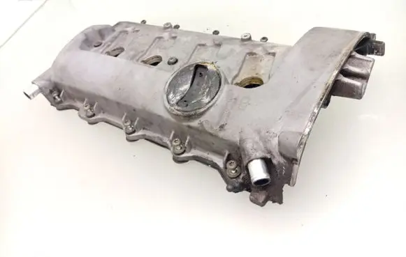 Audi A8 S8 D3 4E Rocker cam cover 077103475AB