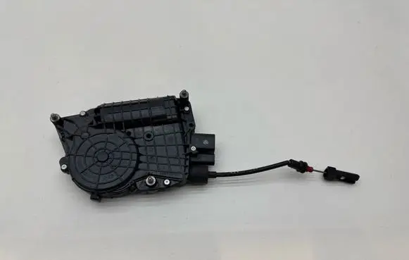 BMW 5 F10 F11 Front door soft close latching motor 4152309800