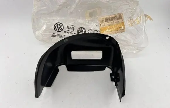 Volkswagen Fox Other exterior part 5Z6813327 170703