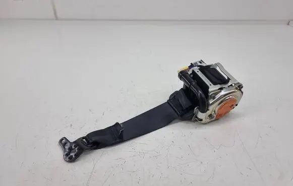 Cupra Born Rear seatbelt