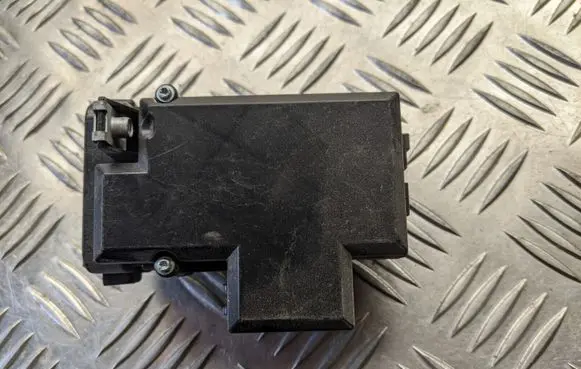Audi A4 S4 B8 8K Ignition lock 3330430103