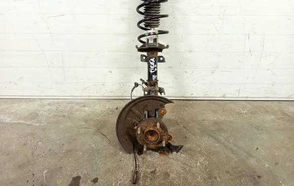 Front wheel hub spindle knuckle