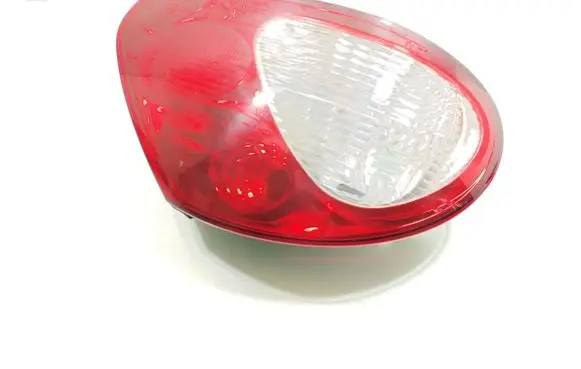 Jaguar X-Type Rear/tail lights JAGX400FEAP