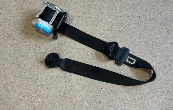BMW 4 G22 G23 G24 G26 Front seatbelt 9870054