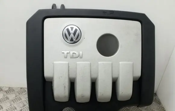 Volkswagen Golf Plus Engine cover (trim) 03G103925