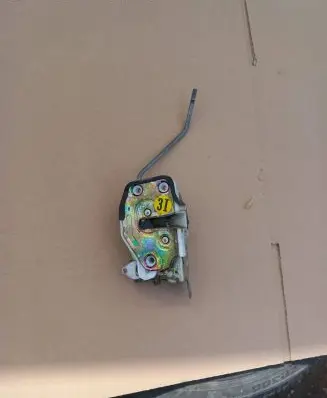 Honda Civic Front door lock 