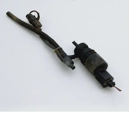 Mercedes-Benz C W203 Windscreen/windshield washer pump 0165454626