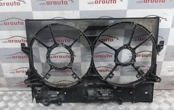 Mazda MPV Radiator cooling fan shroud