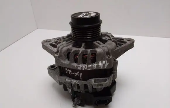 Hyundai ix20 Generator/alternator 373002B700 2610164
