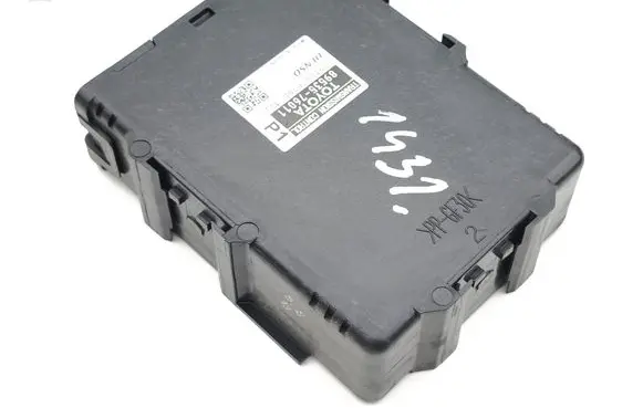 Toyota Prius (XW30) Gearbox control unit/module 8953576011 0791005780