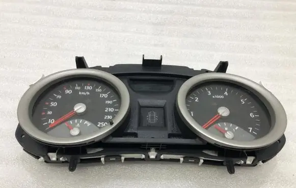 Renault Megane II Speedometer (instrument cluster) 8200306538