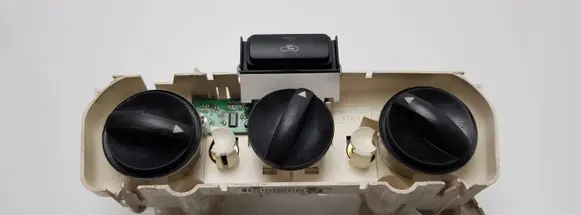 Toyota Corolla E120 E130 Climate control unit 5590002141