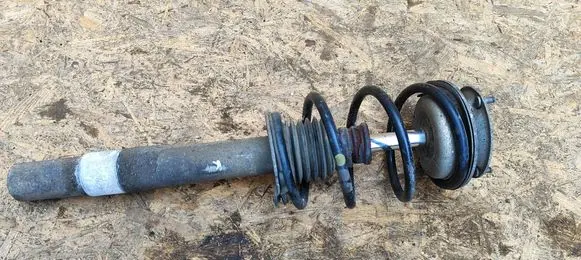 BMW 5 E60 E61 Front shock absorber with coil spring 6768798