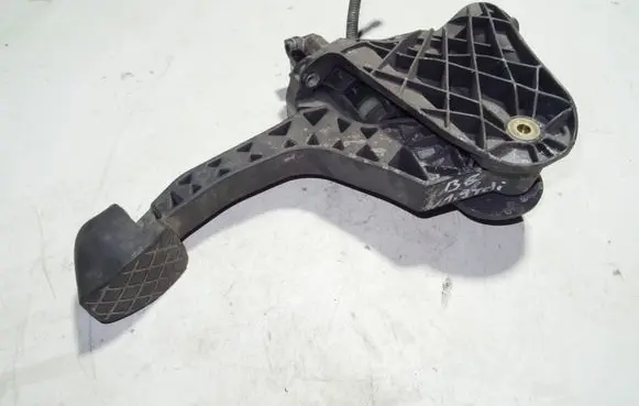Clutch pedal