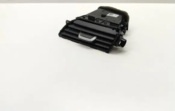 BMW 5 G30 G31 G38 Dashboard side air vent grill/cover trim 9329585 9329583 16828110