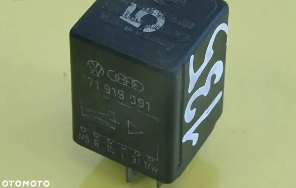 Volkswagen Golf II Other relay 171919091