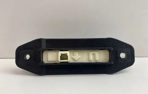 Toyota Auris E210 Tailgate/trunk/boot exterior handle 15C878