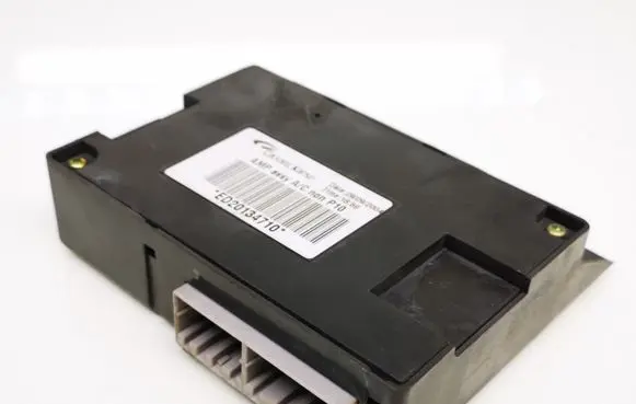 Nissan Primera Climate control unit ED20134710