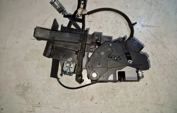 Ford C-MAX II Rear door lock AM5AR26413BB